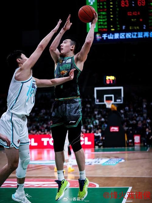 付豪25分助辽宁大胜福建 杨瀚森17+9青岛不敌山东