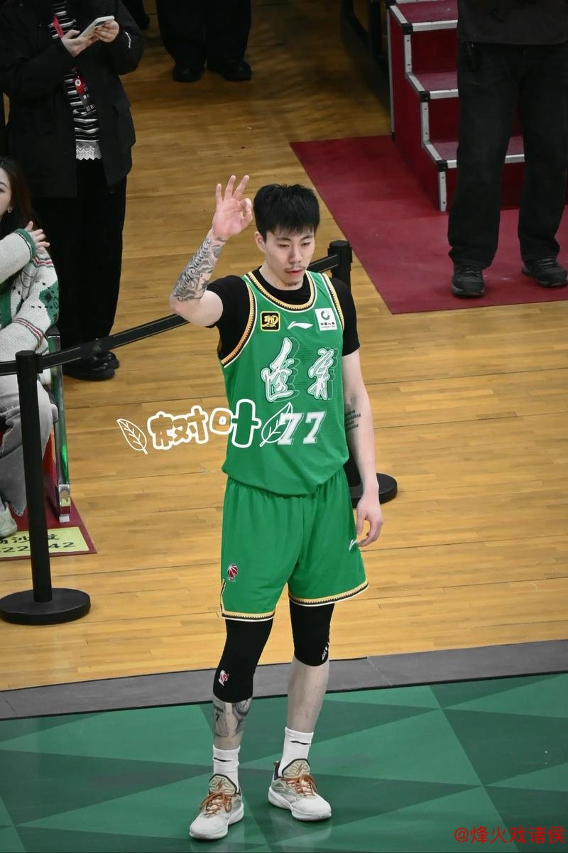 付豪29+9张镇麟19分 辽宁轻松击败新疆总比分1-0