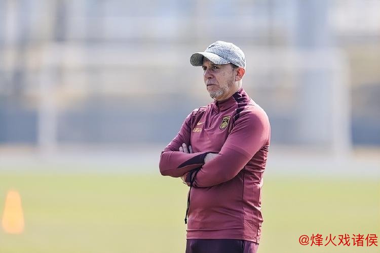 伊万表态欲续任征战东亚杯 或成第二个久尔杰维奇？