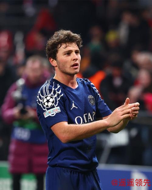 法甲-阿什拉夫双响 巴黎圣日耳曼3-0布雷斯特